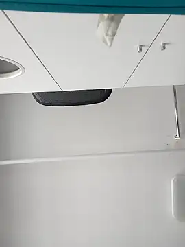 NiceHunter89 online show from October 29, 2025, 9:44 am