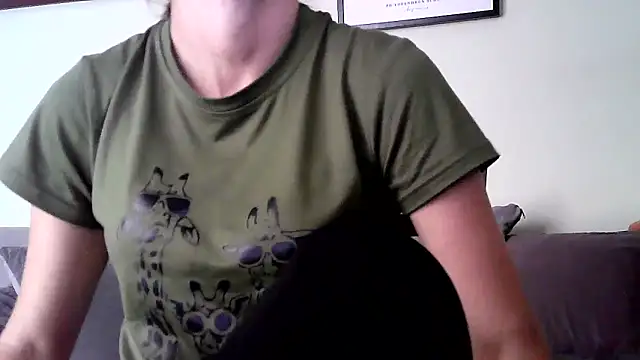 Snapshot of Katesweetkate chatting on September 11, 2025, 9:20 am Katesweetkate online show from September 11, 2025, 9:20 am