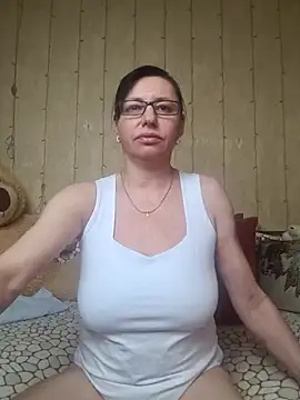 Amberhotqueen online show from March 11, 2025, 10:18 am