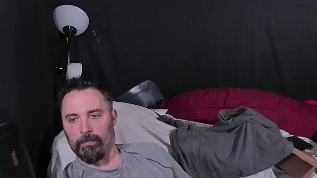 Metalstud online show from May 3, 2026, 1:00 am
