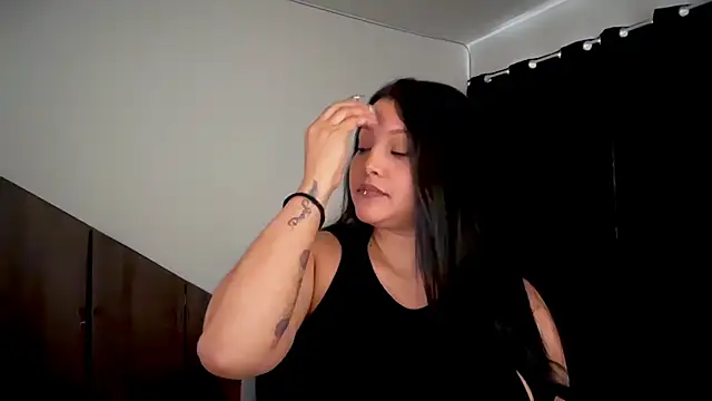 MarcellaGriffin online show from October 27, 2025, 6:56 pm