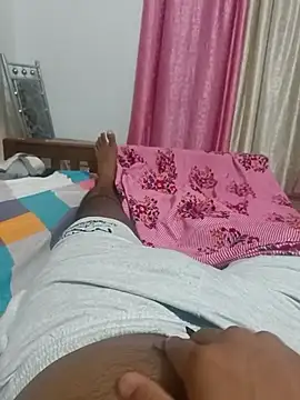 rohithunni123 online show from September 14, 2025, 8:30 pm