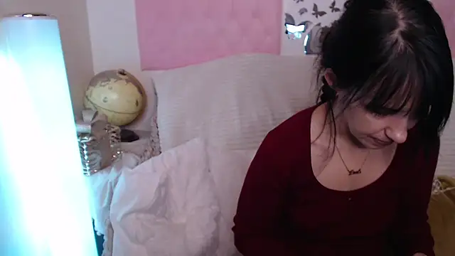 -carla- online show from January 8, 2026, 7:54 am