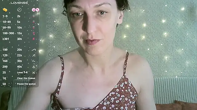 MarieODahliaS online show from March 6, 2025, 8:52 am