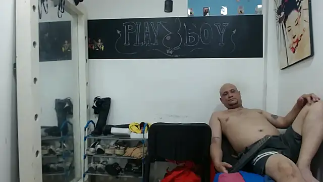 Meloncillo And BabyLiss online show from January 30, 2025, 4:48 am