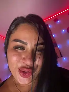 Snapshot of Emma_Brown_12 chatting on December 10, 2024, 9:22 pm Emma Brown 12 online show from December 10, 2024, 9:22 pm