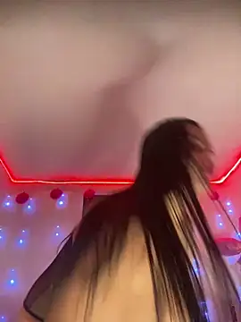 Snapshot of Emma_Brown_12 chatting on February 15, 2025, 9:26 pm Emma Brown 12 online show from February 15, 2025, 9:26 pm