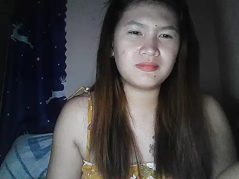 Snapshot of leamorena chatting on November 11, 2025, 5:24 pm leamorena online show from November 11, 2025, 5:24 pm