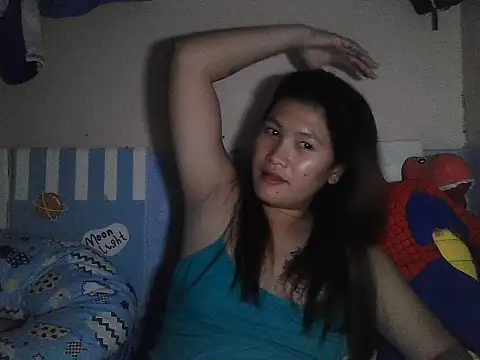 leamorena online show from February 10, 2026, 4:11 pm