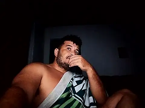 tarra122 online show from March 12, 2026, 1:45 am