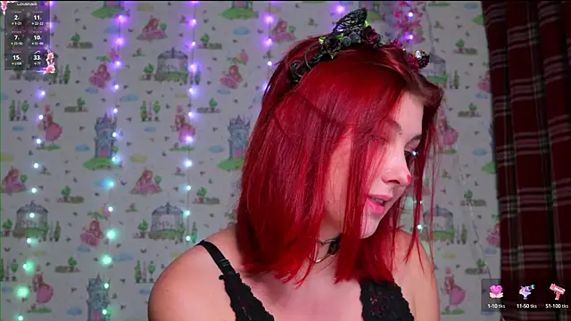 Snapshot of SmokyRose chatting on October 13, 2025, 3:12 pm SmokyRose online show from October 13, 2025, 3:12 pm