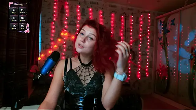 Snapshot of SmokyRose chatting on October 31, 2025, 10:27 am SmokyRose online show from October 31, 2025, 10:27 am