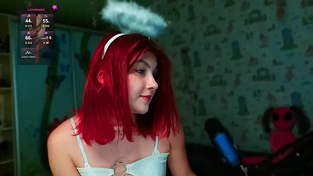 Snapshot of SmokyRose chatting on November 24, 2025, 12:49 pm SmokyRose online show from November 24, 2025, 12:49 pm