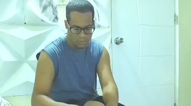 thesugar32 online show from January 22, 2025, 12:38 pm