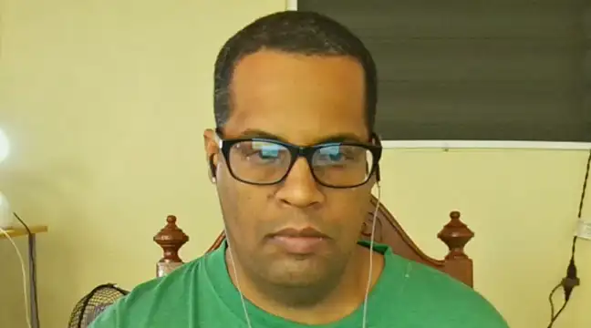 thesugar32 online show from February 26, 2025, 12:58 pm