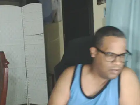 Snapshot of thesugar32 chatting on June 24, 2026, 2:10 am thesugar32 online show from June 24, 2026, 2:10 am