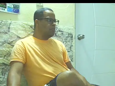 Snapshot of thesugar32 chatting on June 29, 2026, 12:38 pm thesugar32 online show from June 29, 2026, 12:38 pm