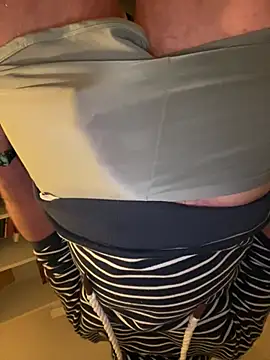 Snapshot of WhiteDick989 chatting on December 31, 2024, 6:02 pm WhiteDick989 online show from December 31, 2024, 6:02 pm