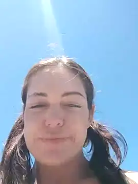 Snapshot of LilliThelo chatting on January 9, 2025, 11:36 am LilliThelo online show from January 9, 2025, 11:36 am