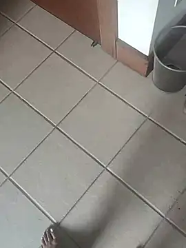 Snapshot of LilliThelo chatting on March 11, 2025, 5:02 pm LilliThelo online show from March 11, 2025, 5:02 pm