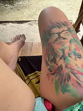 Snapshot of LilliThelo chatting on September 22, 2025, 3:41 am LilliThelo online show from September 22, 2025, 3:41 am