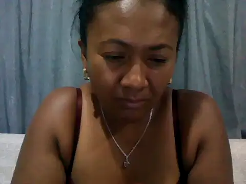 sexyladii online show from February 1, 2026, 5:33 pm