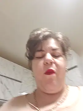 Snapshot of cindybbwsquirt chatting on June 3, 2026, 4:37 am cindybbwsquirt online show from June 3, 2026, 4:37 am
