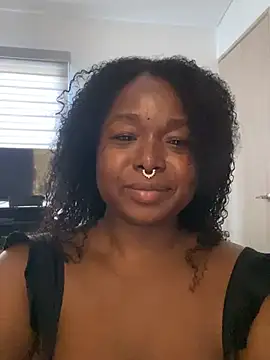 TanishaEvans online show from July 3, 2026, 1:39 pm