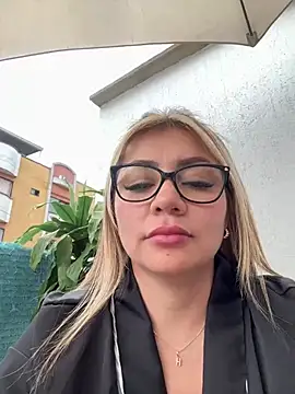 DIANITA 1988 online show from January 28, 2025, 7:42 pm