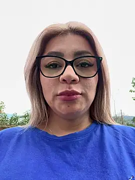 Snapshot of DIANITA_1988 chatting on January 31, 2025, 2:39 pm DIANITA 1988 online show from January 31, 2025, 2:39 pm