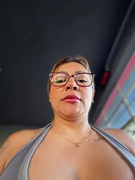 DIANITA 1988 online show from July 28, 2026, 12:48 pm