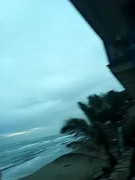 Snapshot of Luna-Natural chatting on January 24, 2025, 10:30 pm Luna-Natural online show from January 24, 2025, 10:30 pm