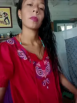 Snapshot of Luna-Natural chatting on February 11, 2025, 2:57 pm Luna-Natural online show from February 11, 2025, 2:57 pm