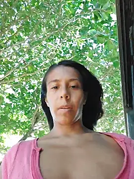 Snapshot of Luna-Natural chatting on December 16, 2025, 7:30 pm Luna-Natural online show from December 16, 2025, 7:30 pm