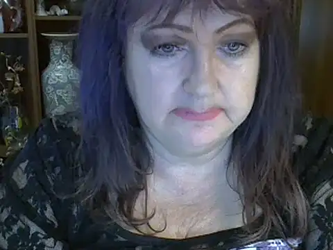 Snapshot of ElenaZed chatting on February 14, 2025, 2:33 pm ElenaZed online show from February 14, 2025, 2:33 pm