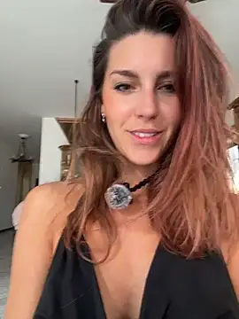 Snapshot of nicole_98 chatting on June 23, 2026, 4:49 pm nicole 98 online show from June 23, 2026, 4:49 pm