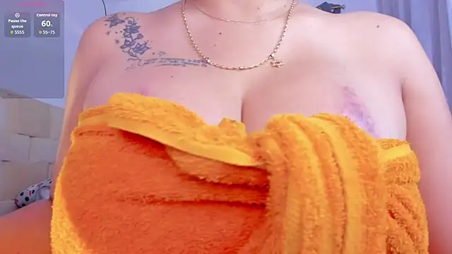 sweetfabianaxl online show from February 6, 2026, 7:17 pm