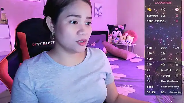 yenyen  online show from May 9, 2026, 1:33 am