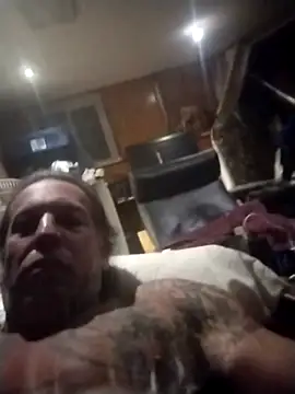 Snapshot of trucker1979 chatting on December 14, 2025, 7:58 am trucker1979 online show from December 14, 2025, 7:58 am