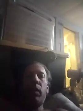 Snapshot of trucker1979 chatting on December 16, 2025, 5:29 pm trucker1979 online show from December 16, 2025, 5:29 pm