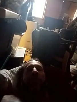 Snapshot of trucker1979 chatting on January 10, 2026, 5:26 pm trucker1979 online show from January 10, 2026, 5:26 pm