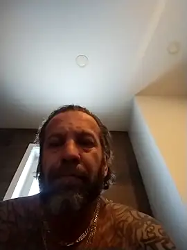 Snapshot of trucker1979 chatting on February 4, 2026, 7:31 pm trucker1979 online show from February 4, 2026, 7:31 pm