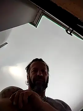 Snapshot of trucker1979 chatting on February 6, 2026, 6:00 pm trucker1979 online show from February 6, 2026, 6:00 pm