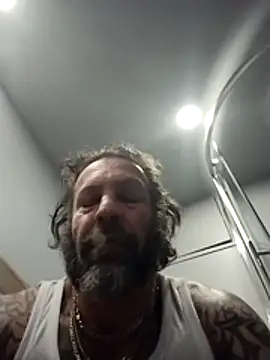 Snapshot of trucker1979 chatting on March 1, 2026, 12:01 am trucker1979 online show from March 1, 2026, 12:01 am