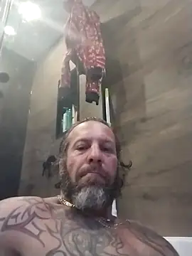 Snapshot of trucker1979 chatting on March 2, 2026, 10:16 pm trucker1979 online show from March 2, 2026, 10:16 pm