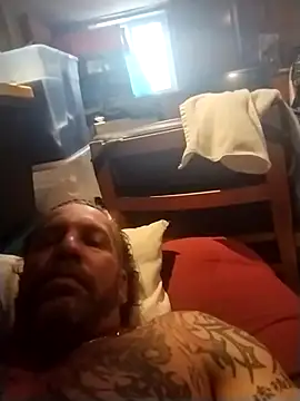 Snapshot of trucker1979 chatting on March 14, 2026, 3:28 pm trucker1979 online show from March 14, 2026, 3:28 pm