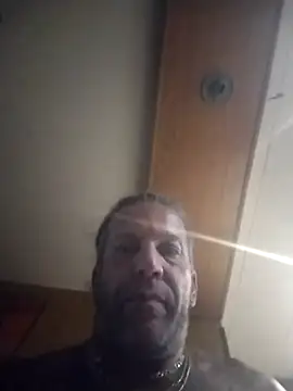 trucker1979 online show from July 23, 2026, 7:12 pm