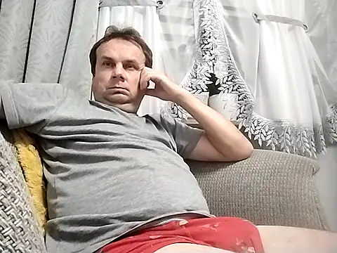 Snapshot of grzes19763 chatting on September 18, 2025, 8:55 pm grzes19763 online show from September 18, 2025, 8:55 pm