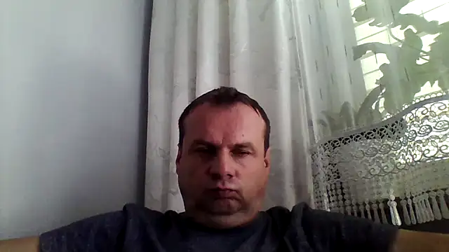 grzes19763 online show from June 19, 2026, 9:24 am