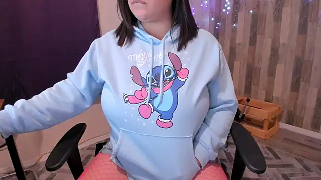 Snapshot of Bigt3ti chatting on January 24, 2025, 11:56 pm Bigt3ti online show from January 24, 2025, 11:56 pm